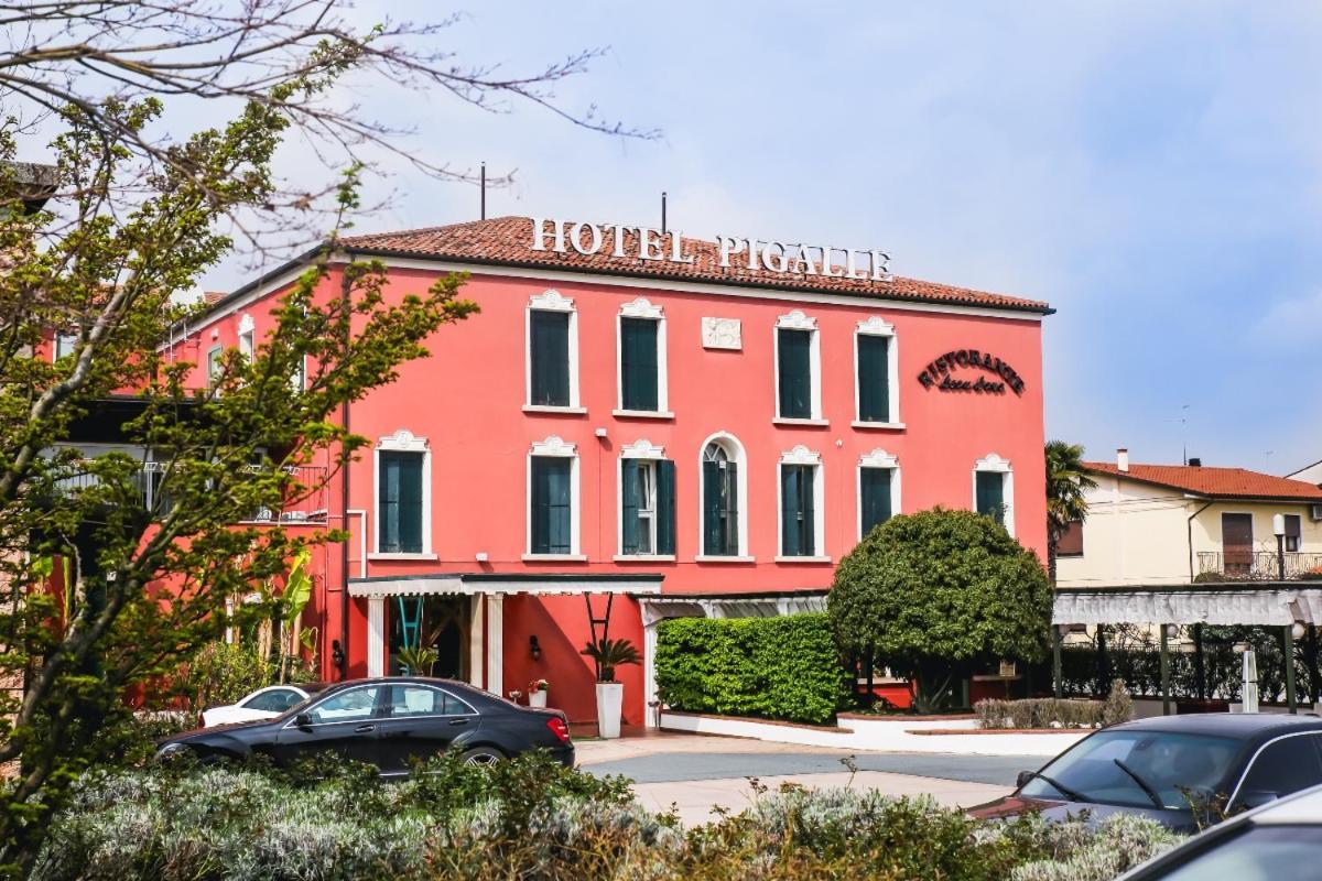 Hotel Villa Pigalle Tezze sul Brenta Kültér fotó